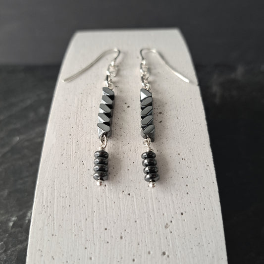 --Catena Nova-- Long Earrings Hematite & 925 Silver Minimalist Contemporary Dangle Earrings