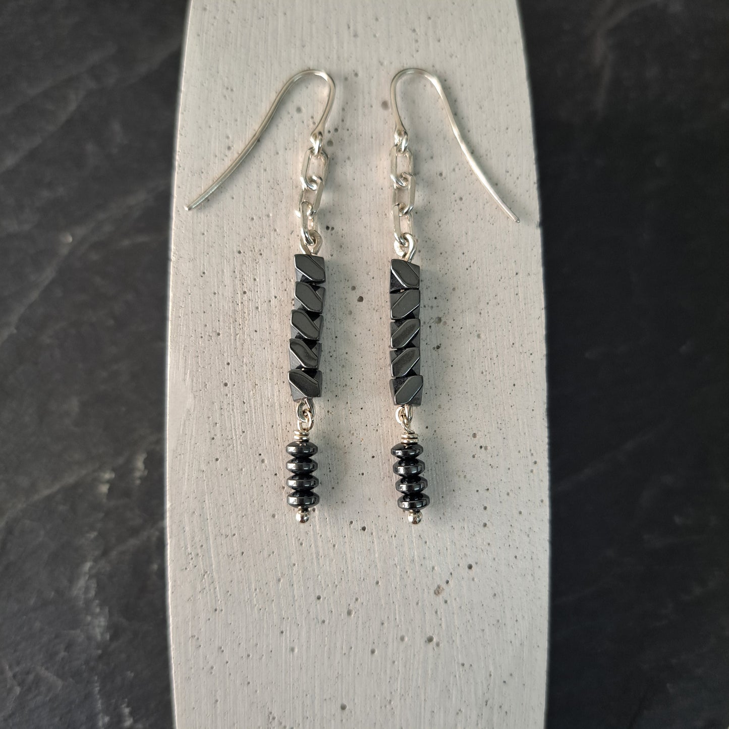 --Catena Nova-- Long Earrings Hematite & 925 Silver Minimalist Contemporary Dangle Earrings