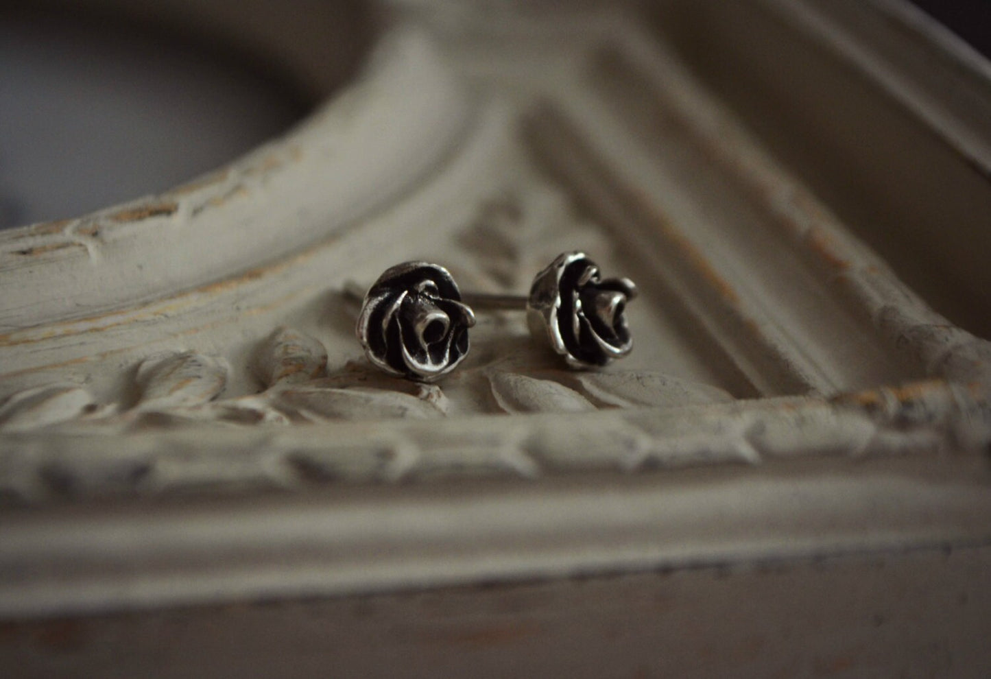 Gothic Rose Earrings Sterling Silver Gothic Jewelry Rose Post Silver Stud Earrings Bridesmaid Rosebud Earrings Mother's day Gift for Mom