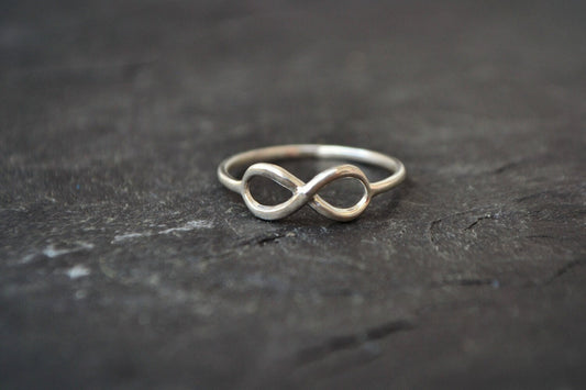 Infinity ring, Sterling Silver Ring, Promise Ring, Couples Ring, Friendship Ring, Wedding ring, Gifts for Her, Mother's Gift, Anniversary